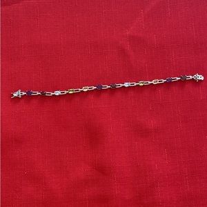 Woman’s Sterling Silver Bracelet